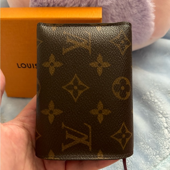 LOUIS VUITTON Victorine Wallet fuchsia monogram - Picture 4 of 16